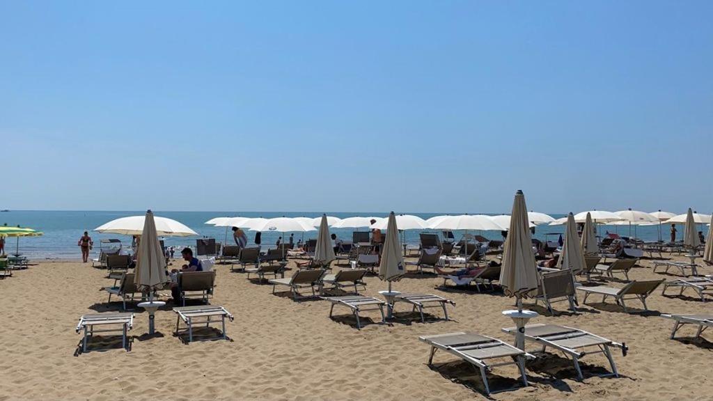 Hotel Mediterraneo Suite&Residence Lido di Jesolo Luaran gambar